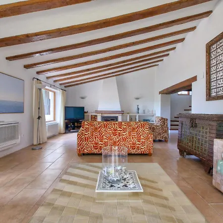 Labranza By Interhome Javea